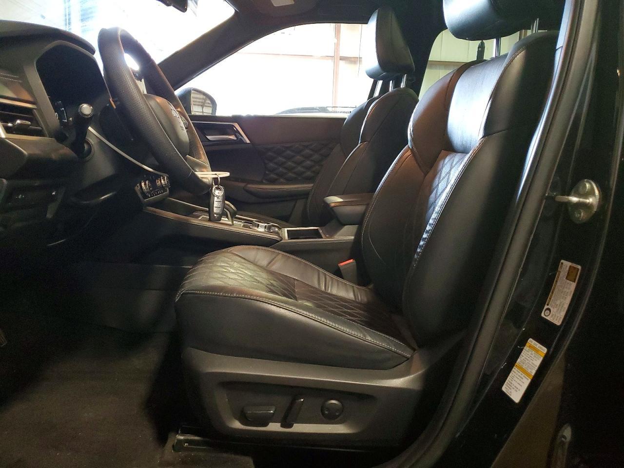 2023 Mitsubishi Outlander Sel/Sel Black Edition/Sel Tour - Image 7