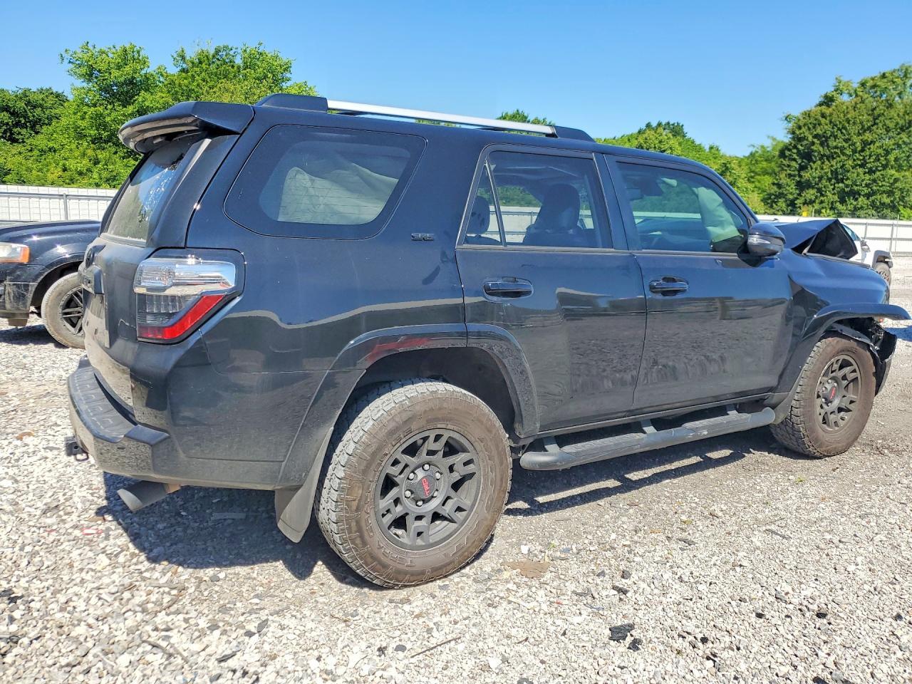 2022 Toyota 4Runner Sr5 Premium - Фото 3