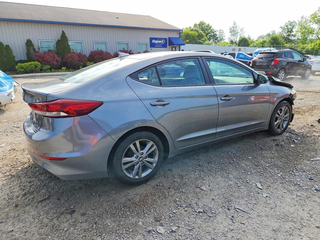 2017 Hyundai Elantra Se - Фото 3