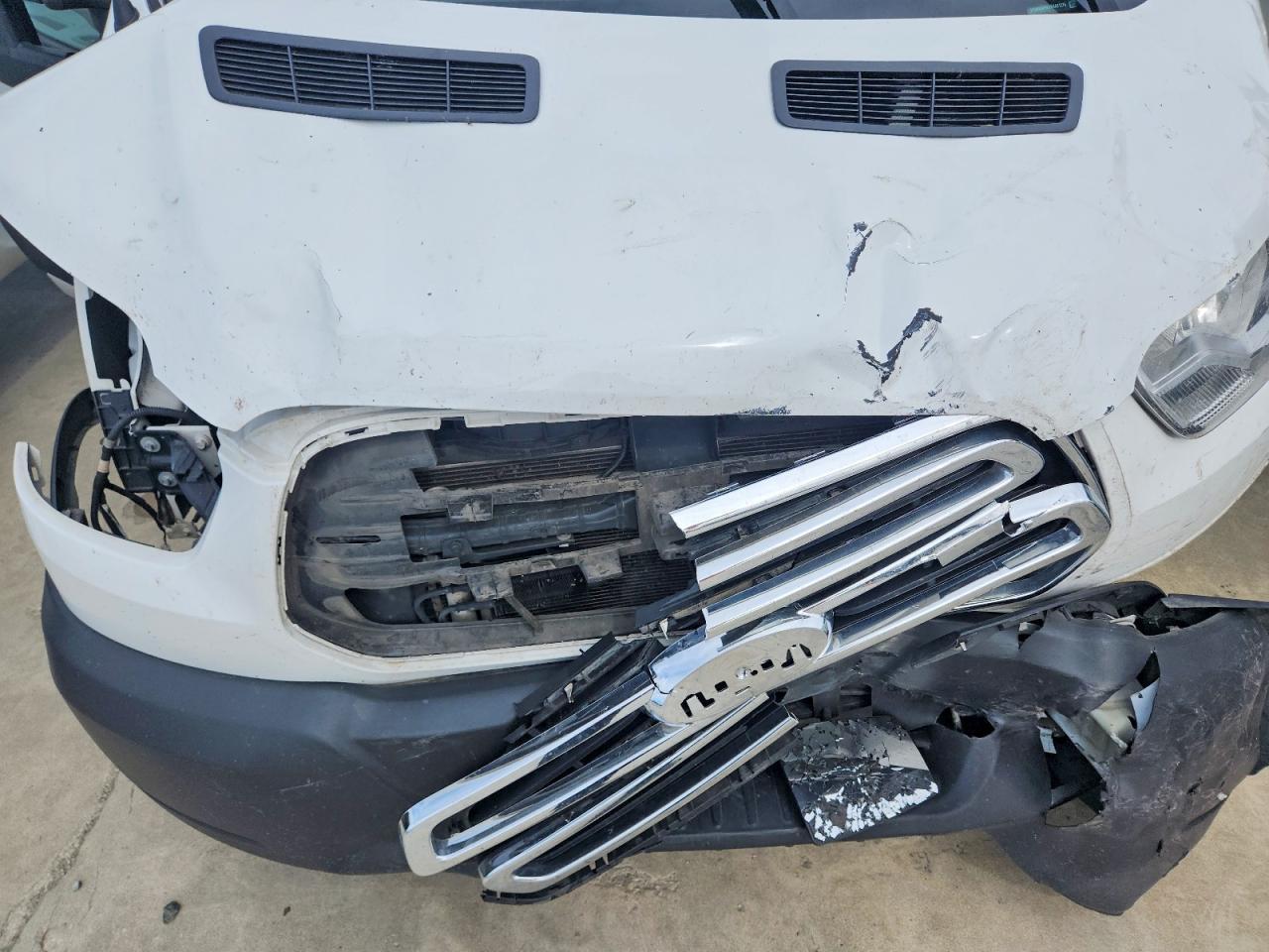2019 Ford Transit T-350 - Image 7