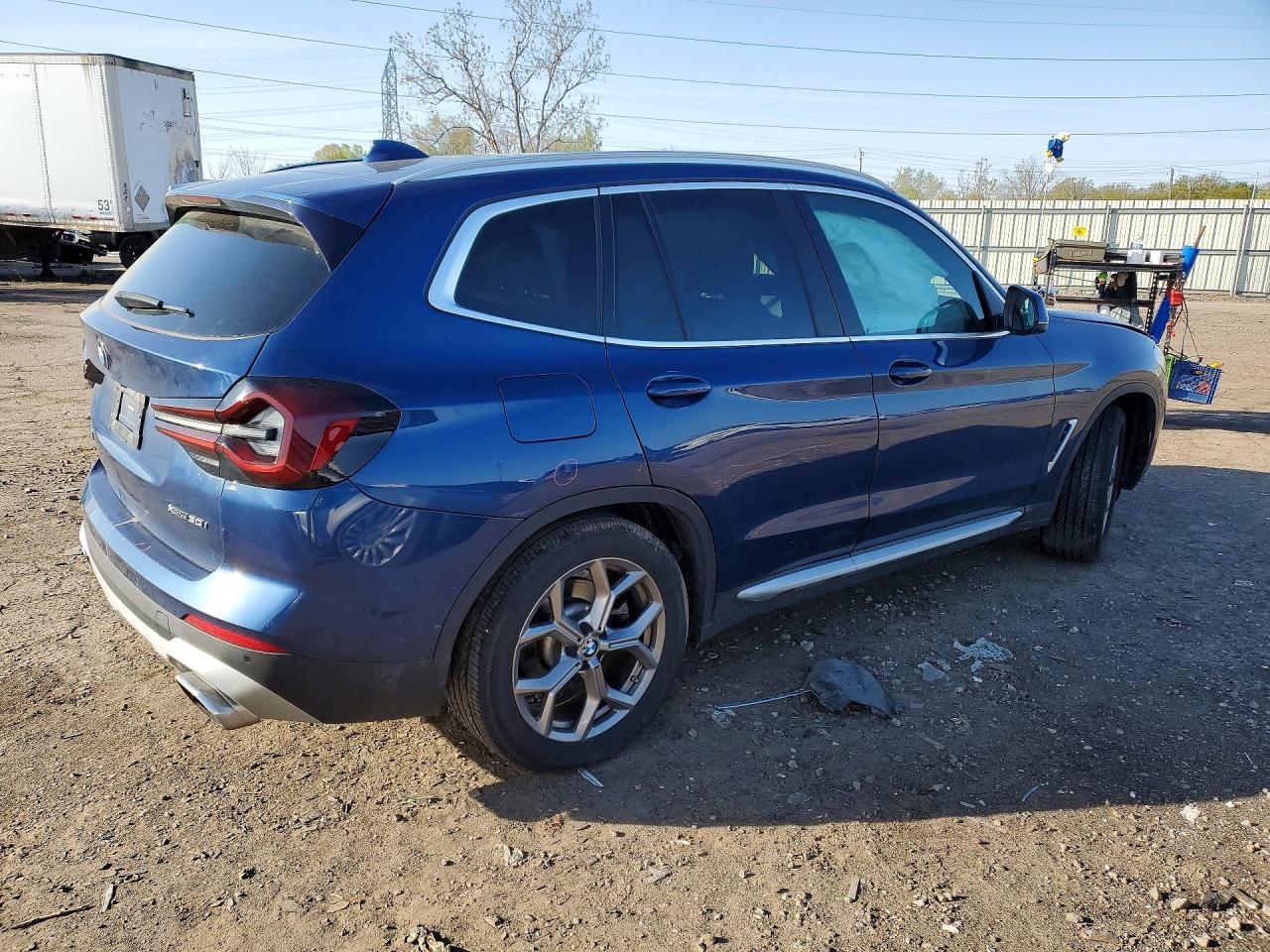 2022 BMW X3 xDrive30I - Фото 3