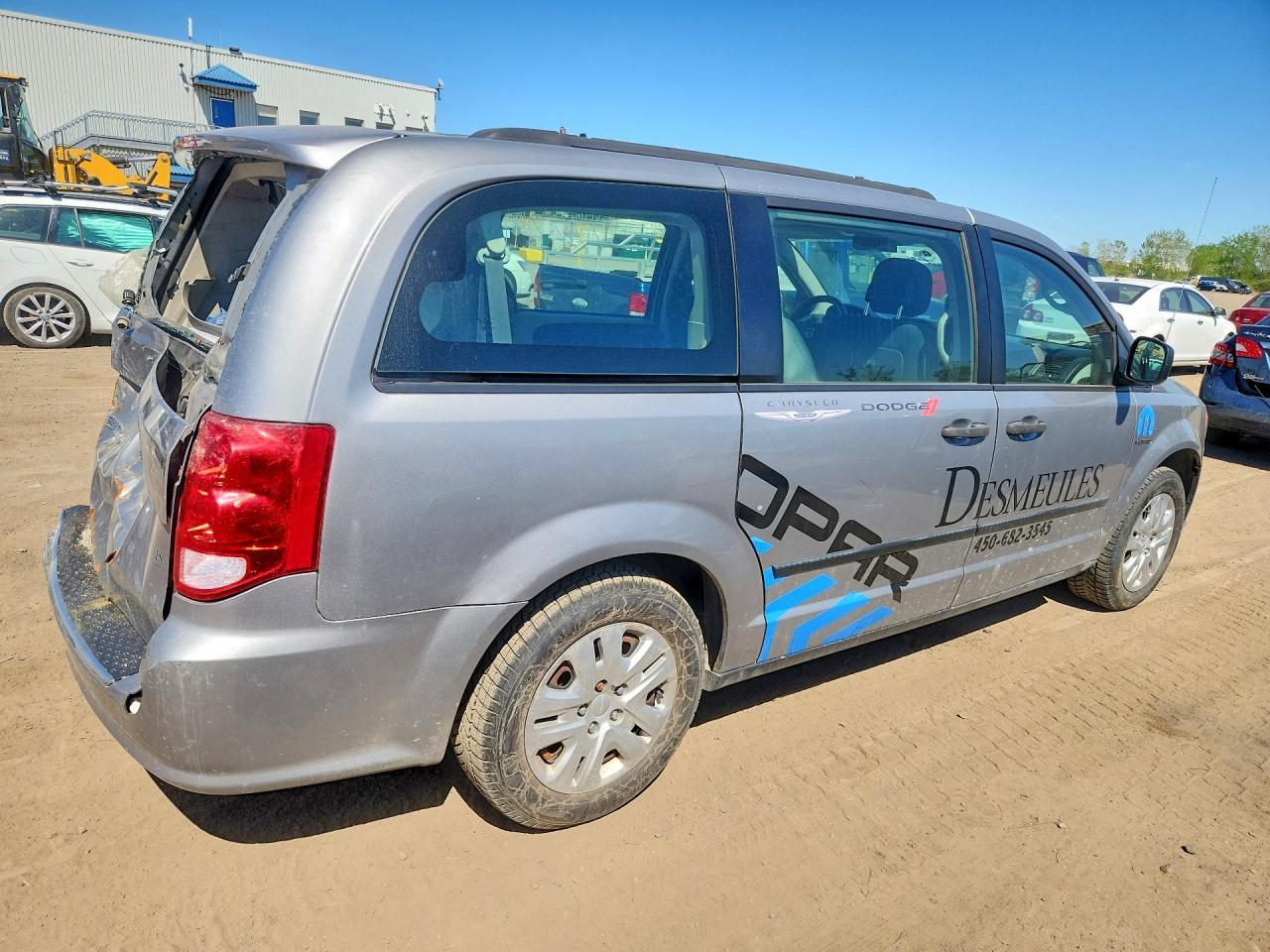 2016 Dodge Grand Caravan Se - Image 3