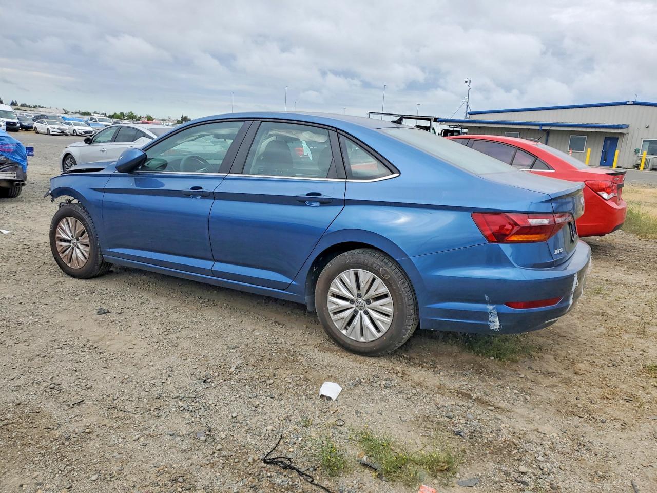 2019 Volkswagen Jetta S - Фото 2