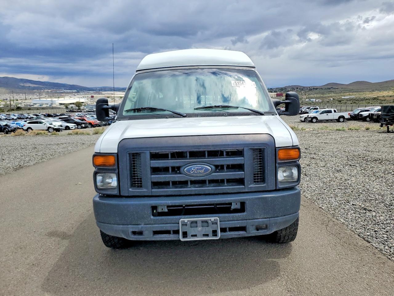 2008 Ford Econoline E350 Super Duty Van - Фото 5