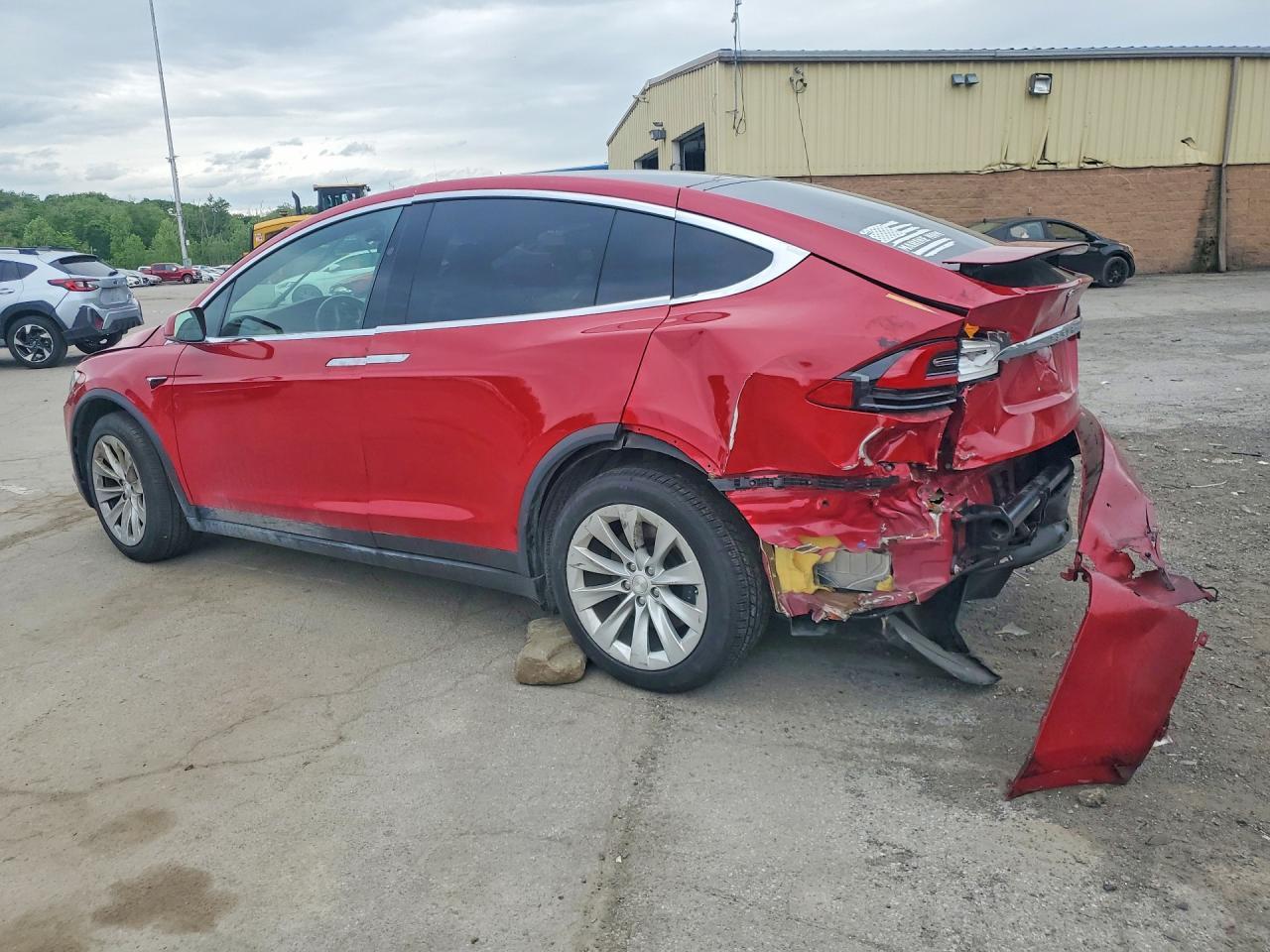 2020 Tesla Model X - Image 2