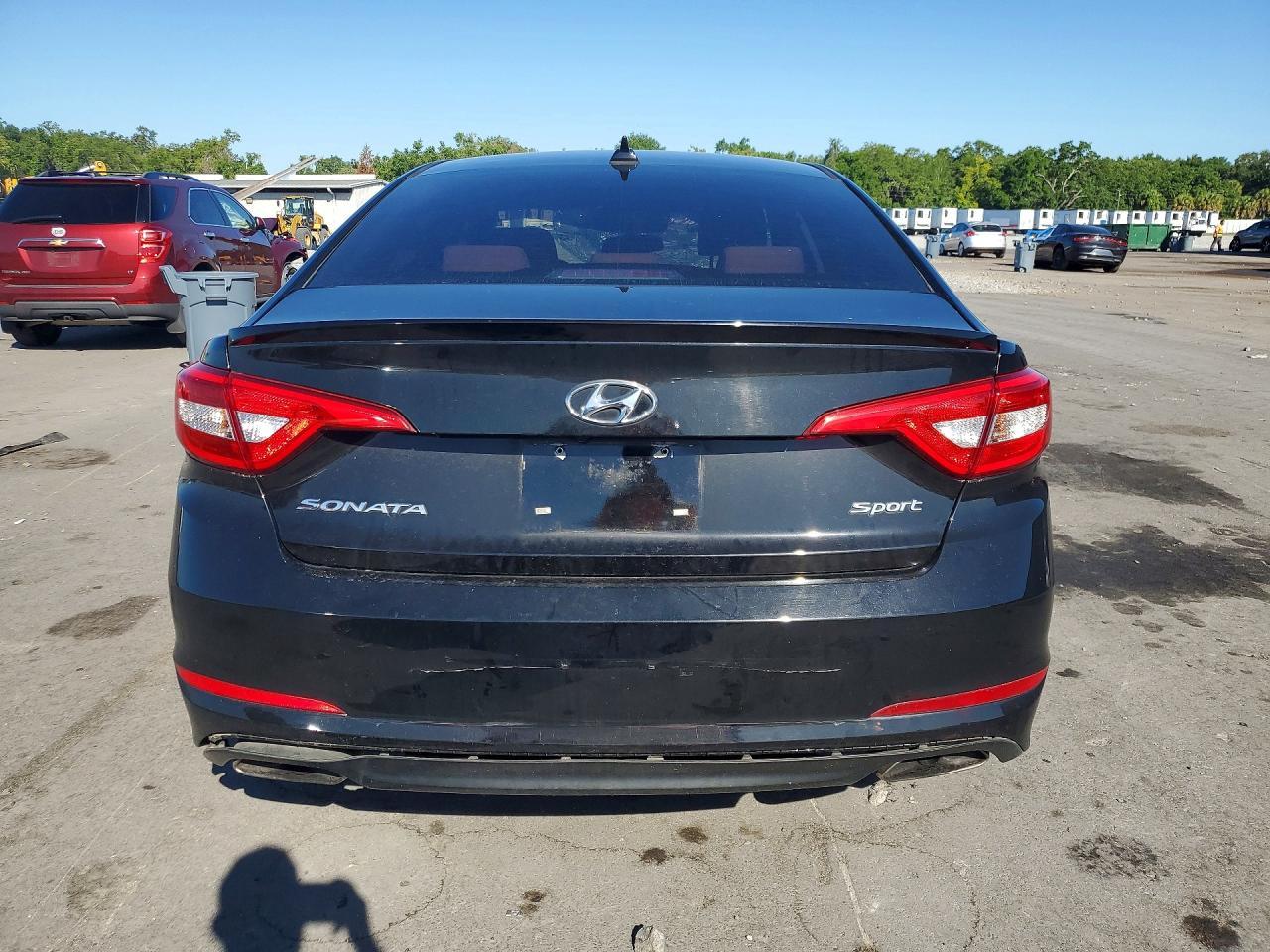 2017 Hyundai Sonata Sport - Image 6