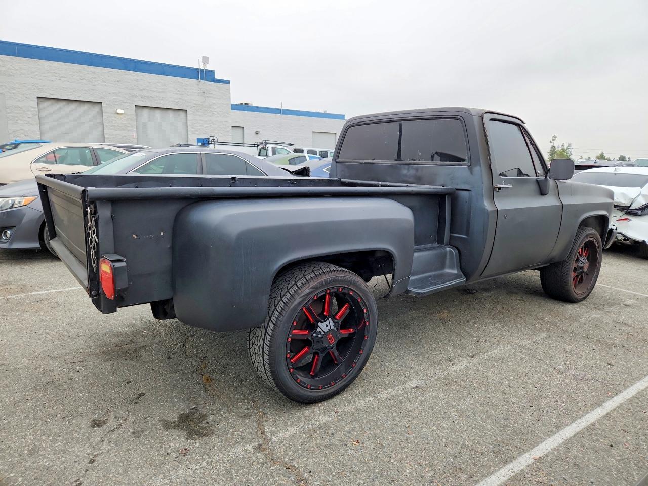 1985 Chevrolet C30 - Image 3