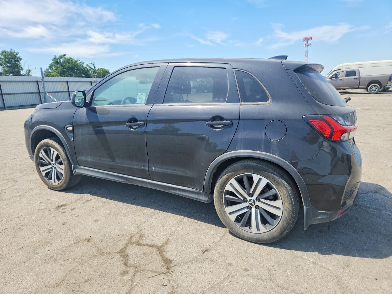 2022 Mitsubishi Outlander Sport - Image 2