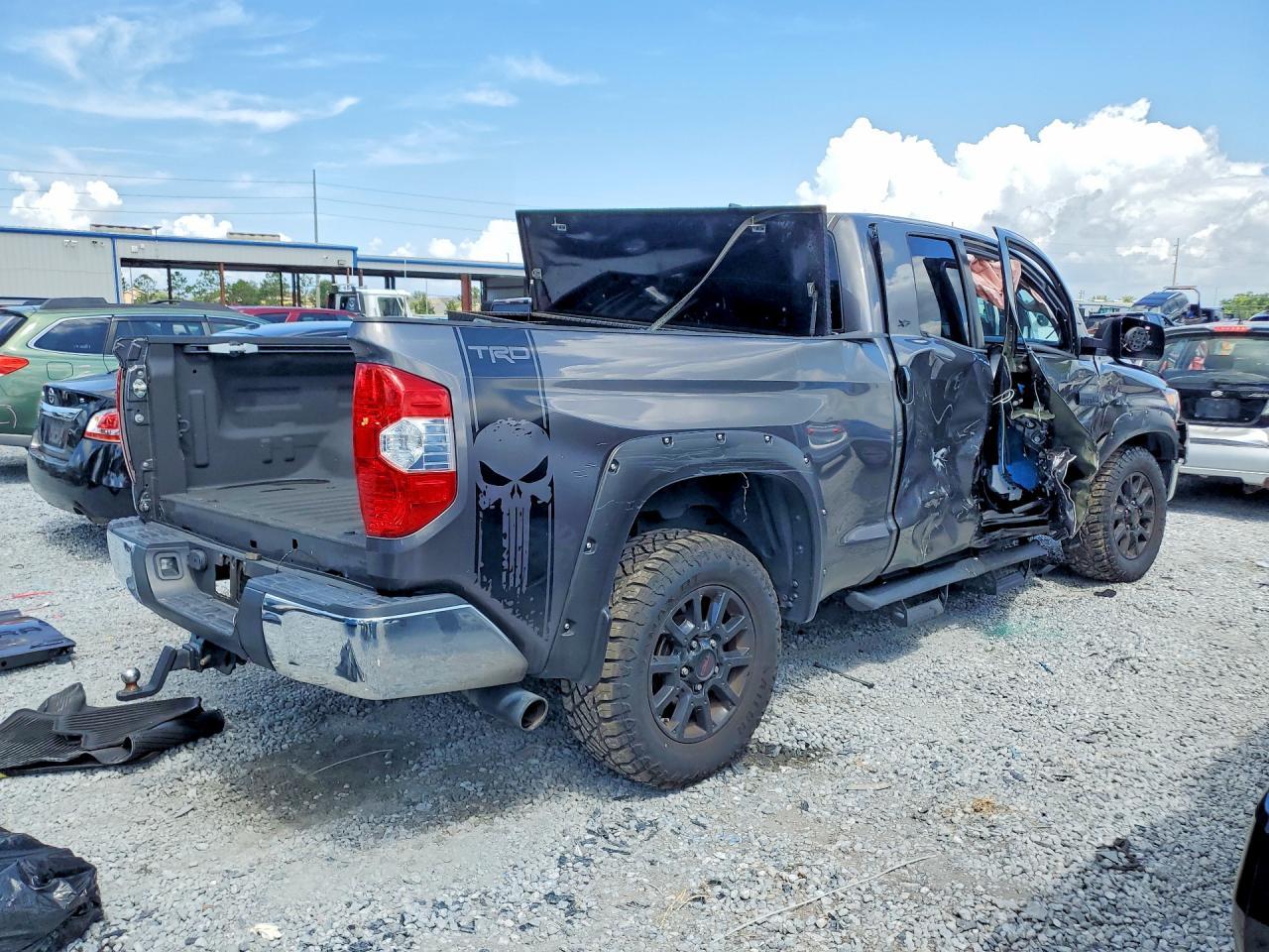 2020 Toyota Tundra Sr5 - Image 3