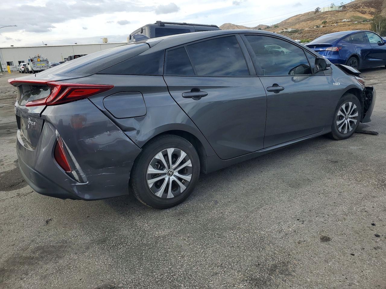 2022 Toyota Prius Prime Xle - Фото 3