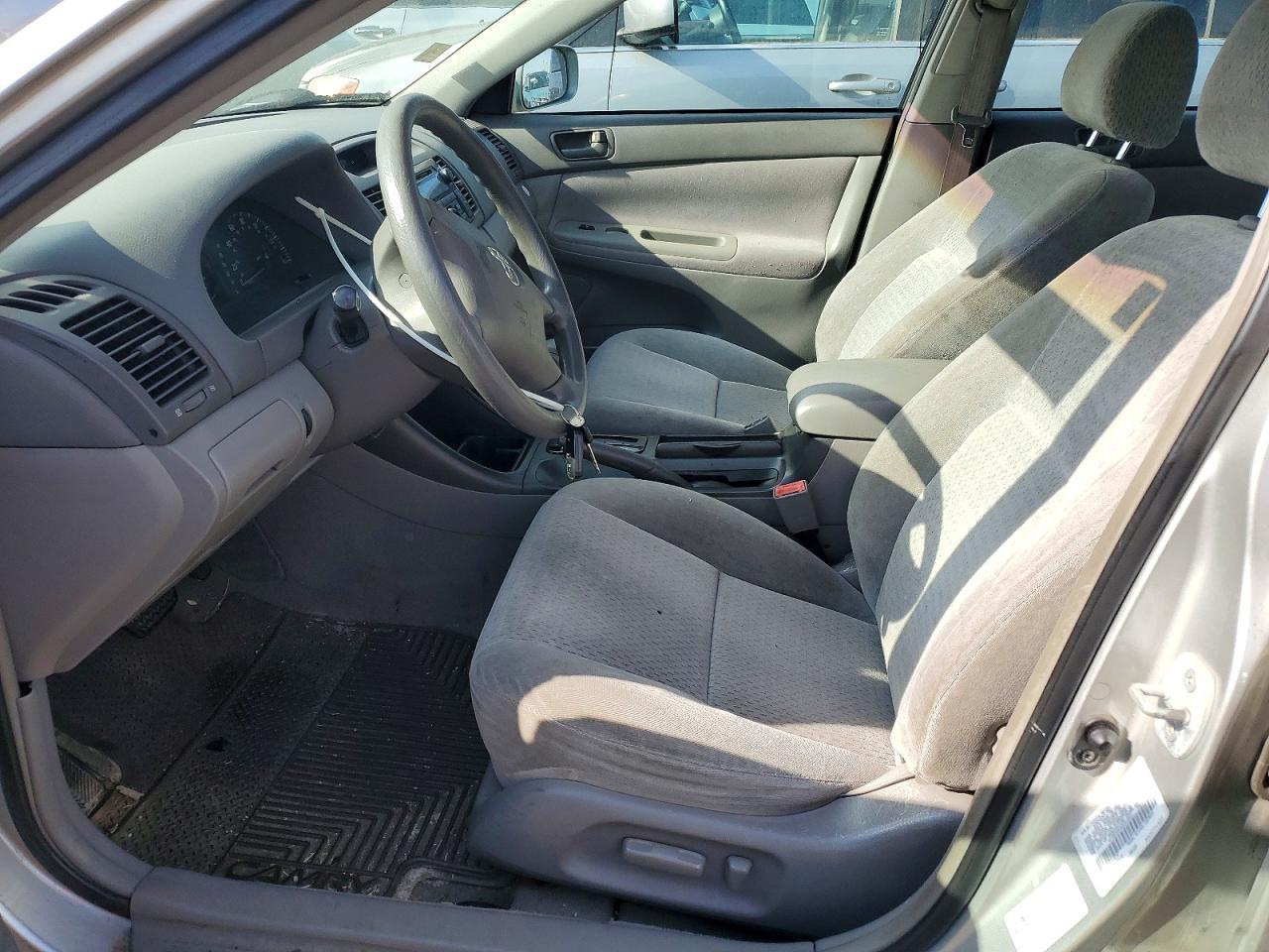 2002 Toyota Camry - Фото 7