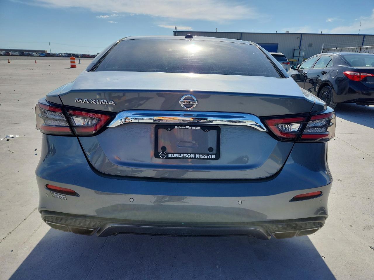 2020 Nissan Maxima S - Image 6