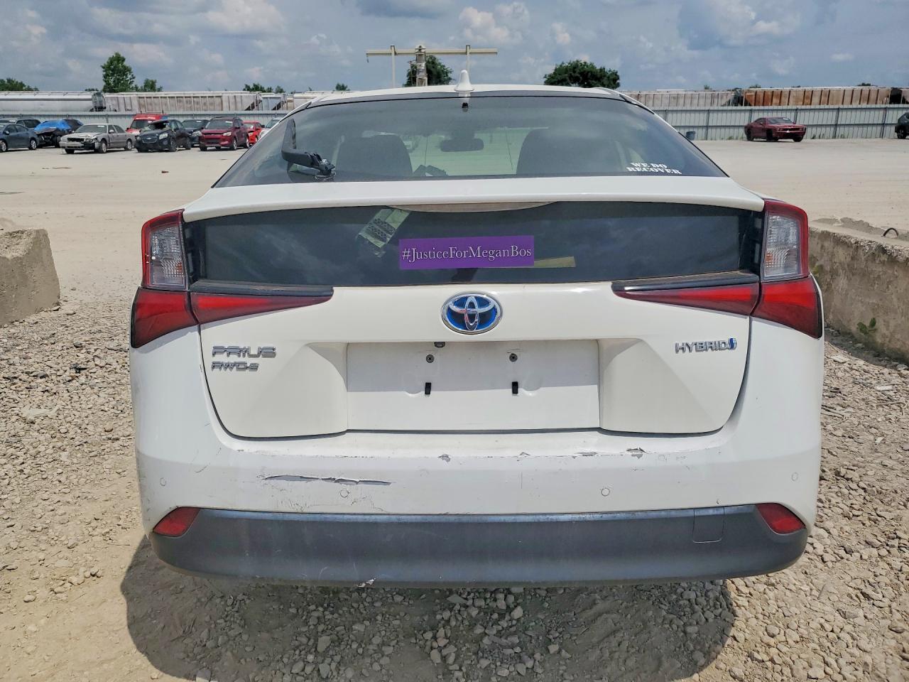 2021 Toyota Prius Le Awd-E - Фото 6