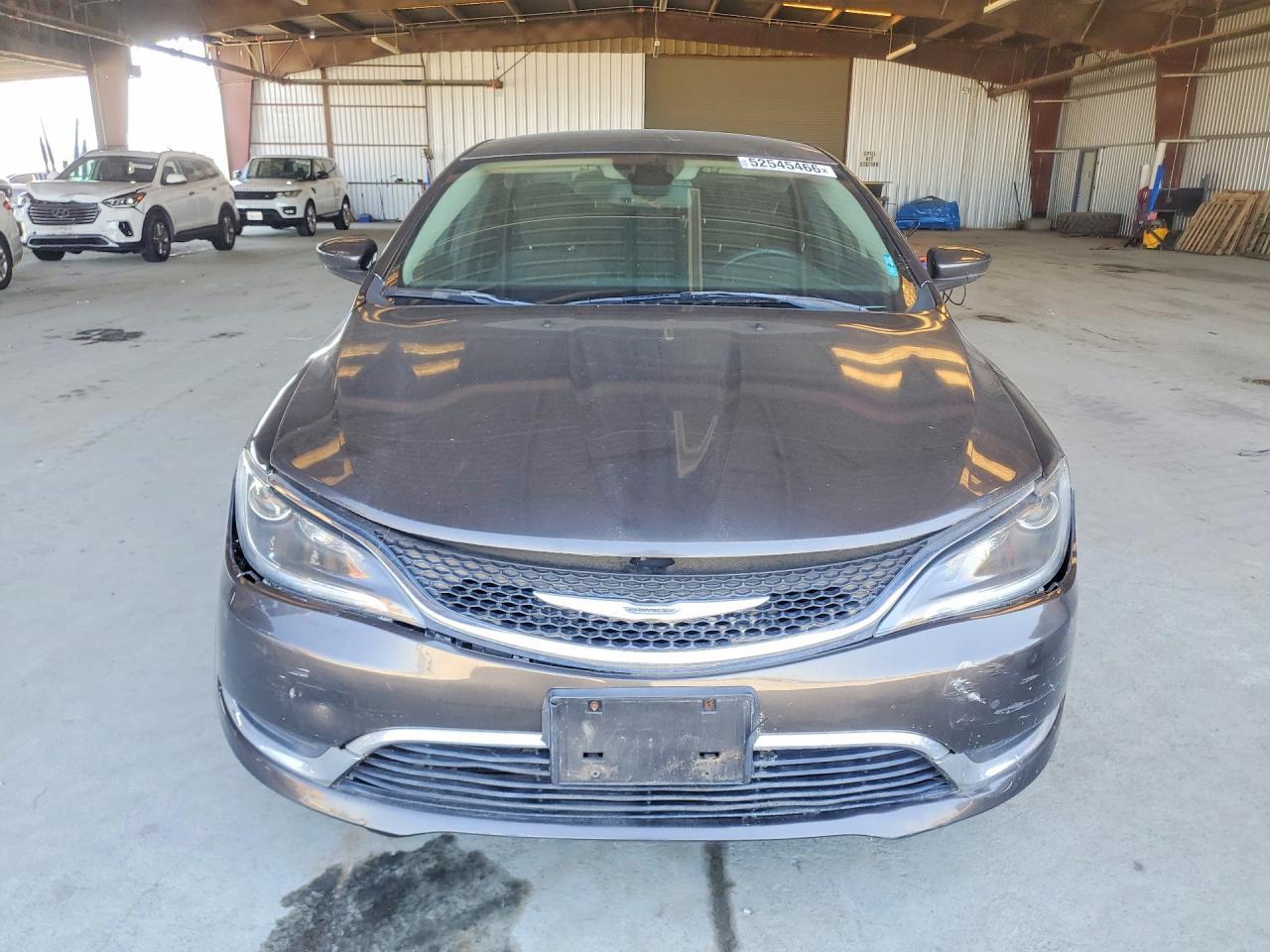 2015 Chrysler 200 Limited - Image 5