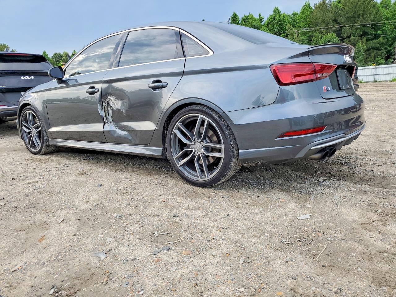 2017 Audi S3 Premium Plus - Фото 2