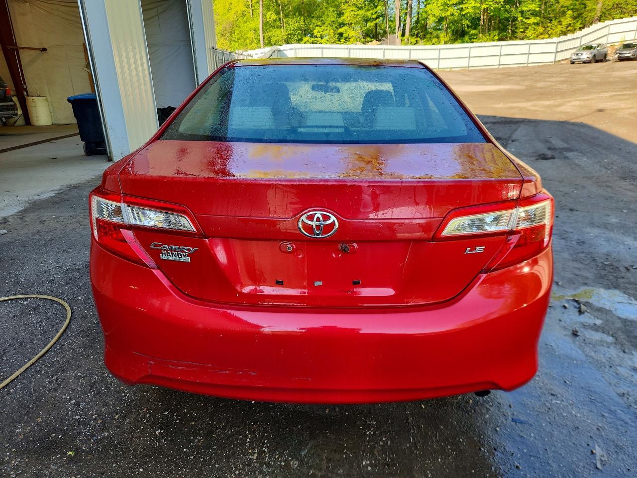2012 Toyota Camry Le - Фото 6