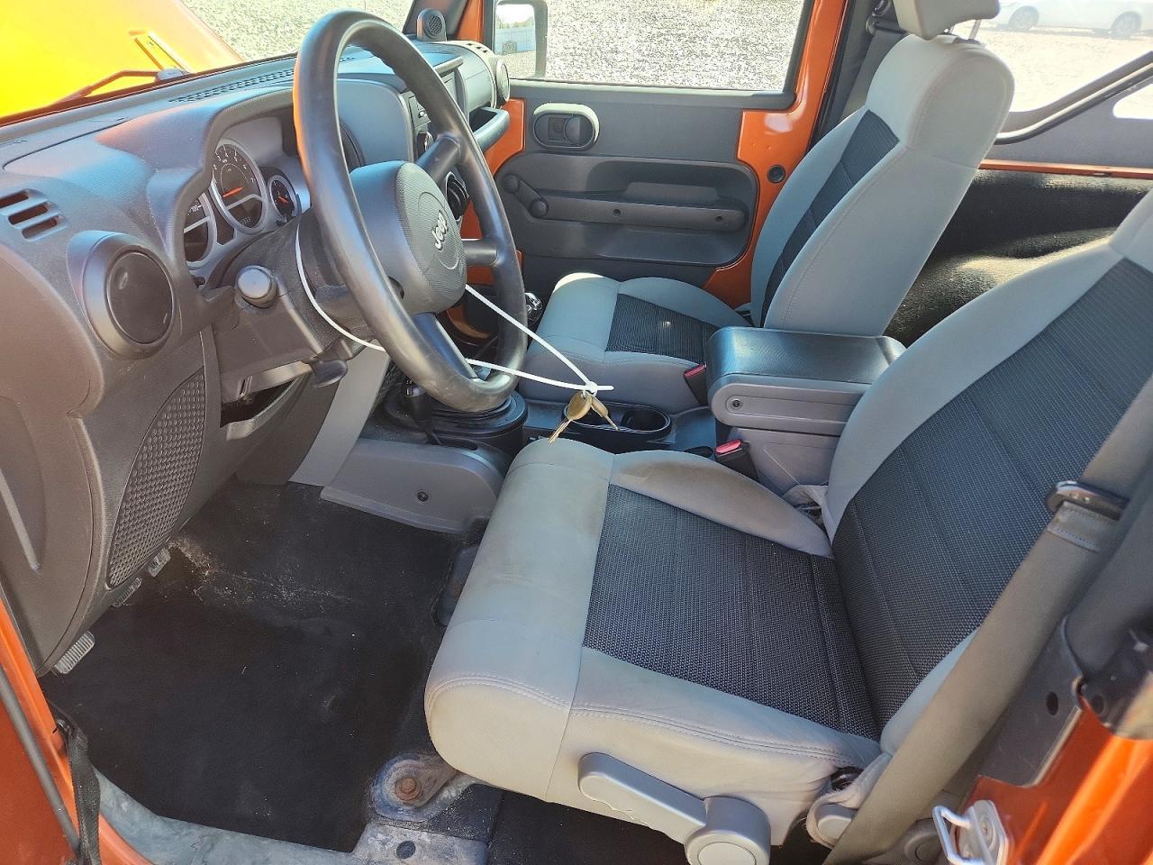 2010 Jeep Wrangler Sport - Фото 7