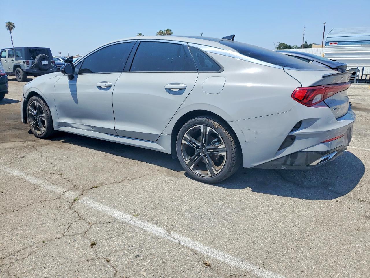 2022 Kia K5 Gt Line - Image 2