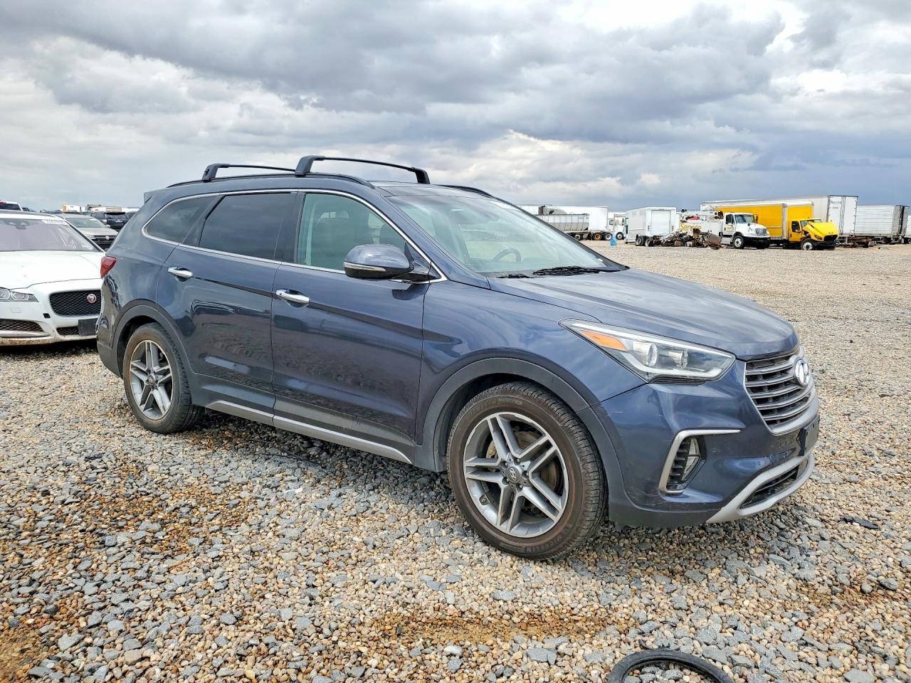 2017 Hyundai Santa Fe Limited Ultimate - Фото 4