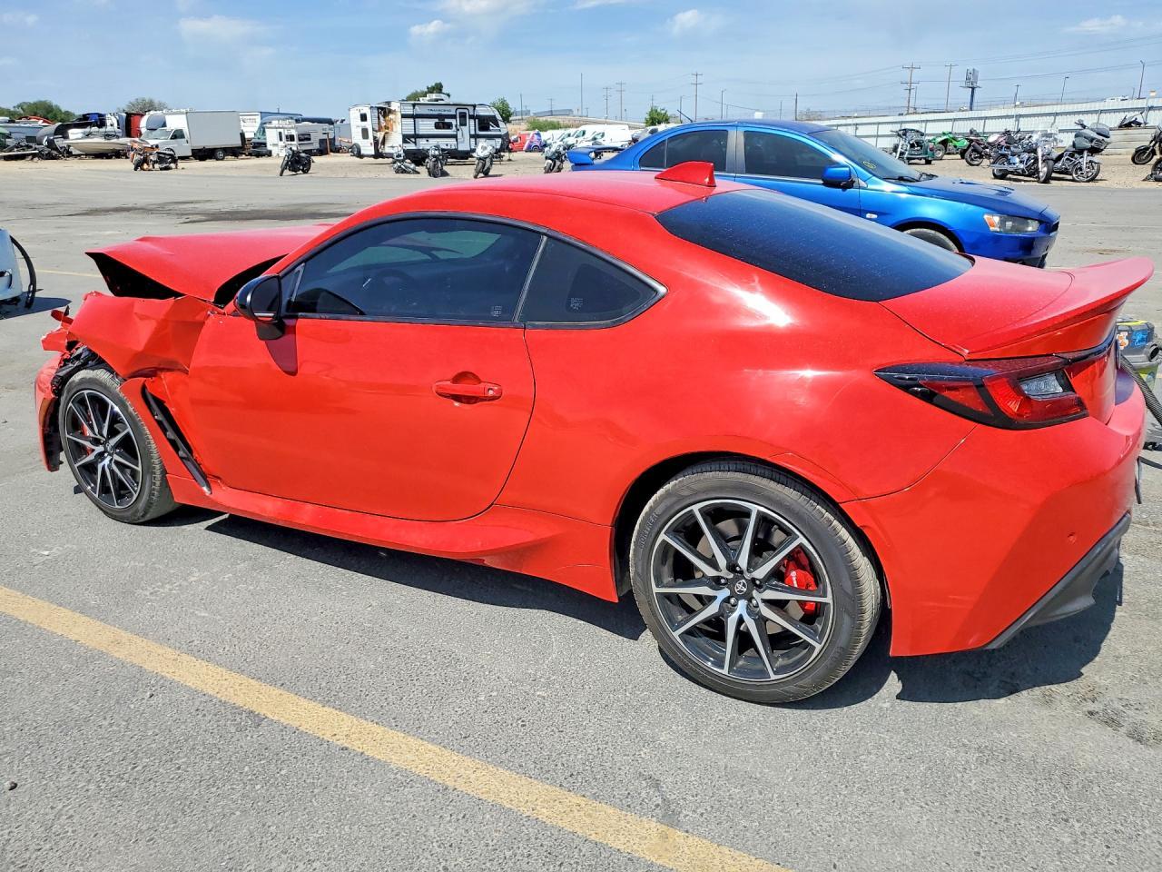 2025 Toyota Gr 86 Premium - Фото 2