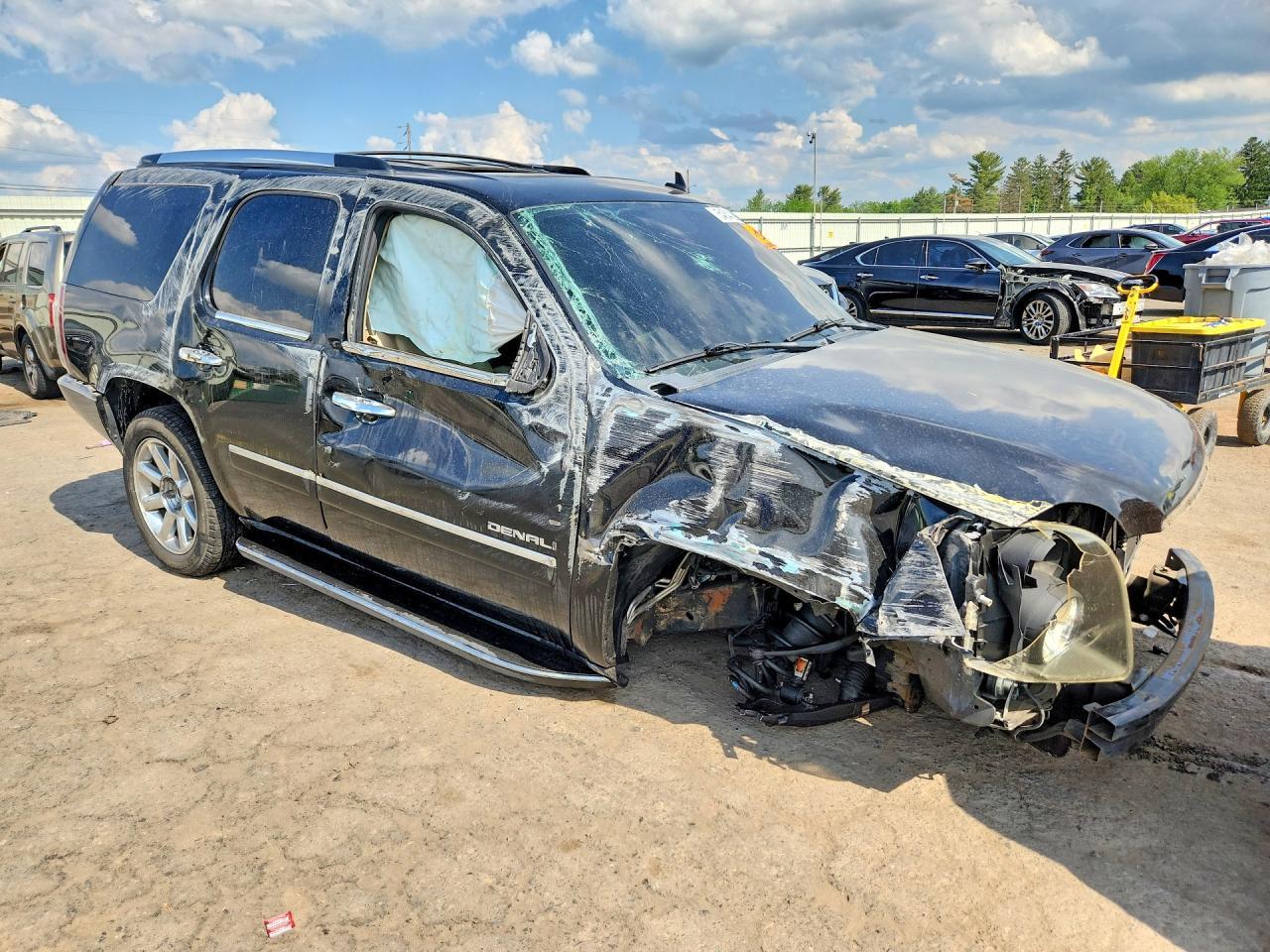 2010 GMC Yukon Denali - Фото 4