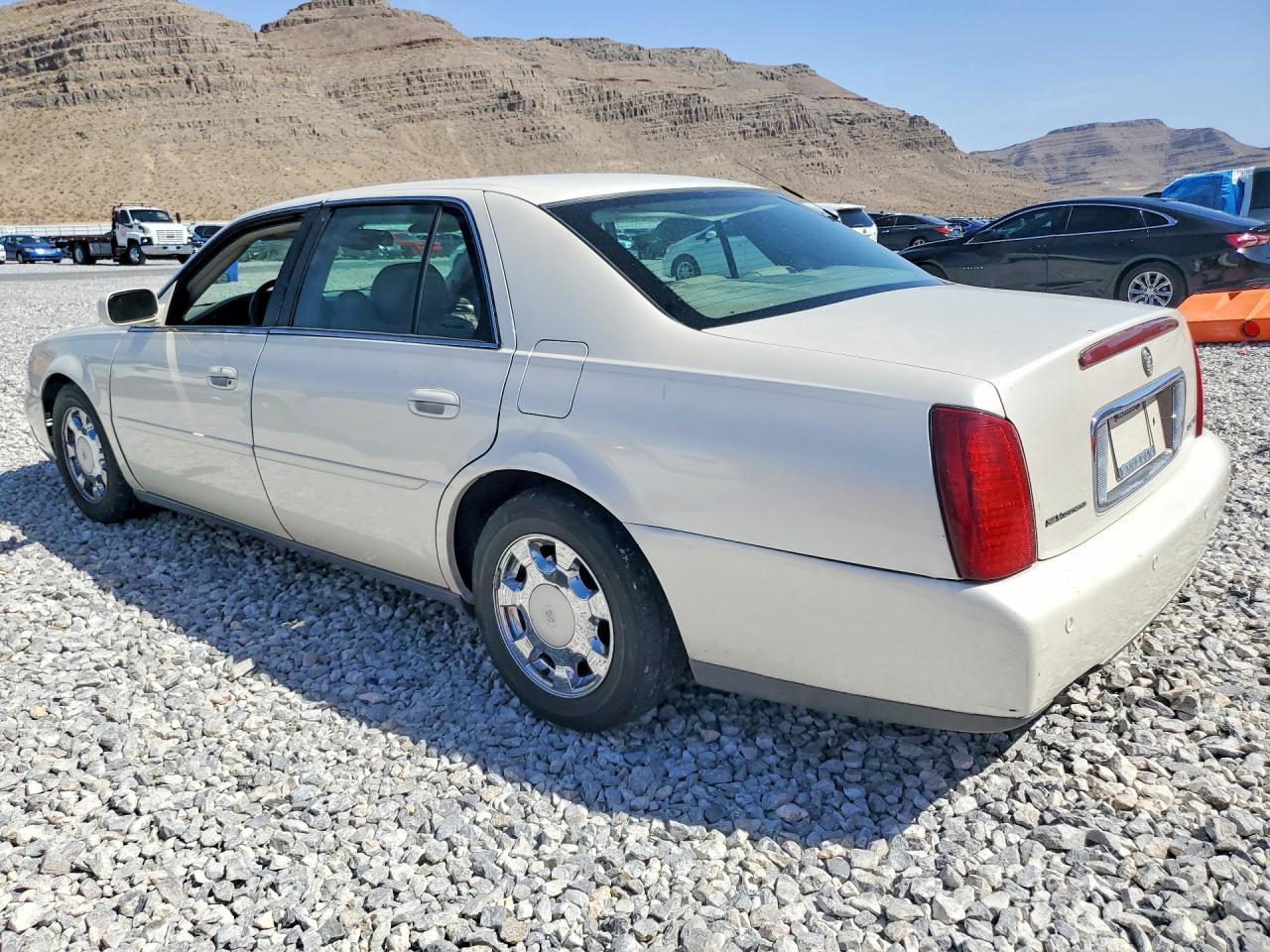 2000 Cadillac Deville - Фото 2