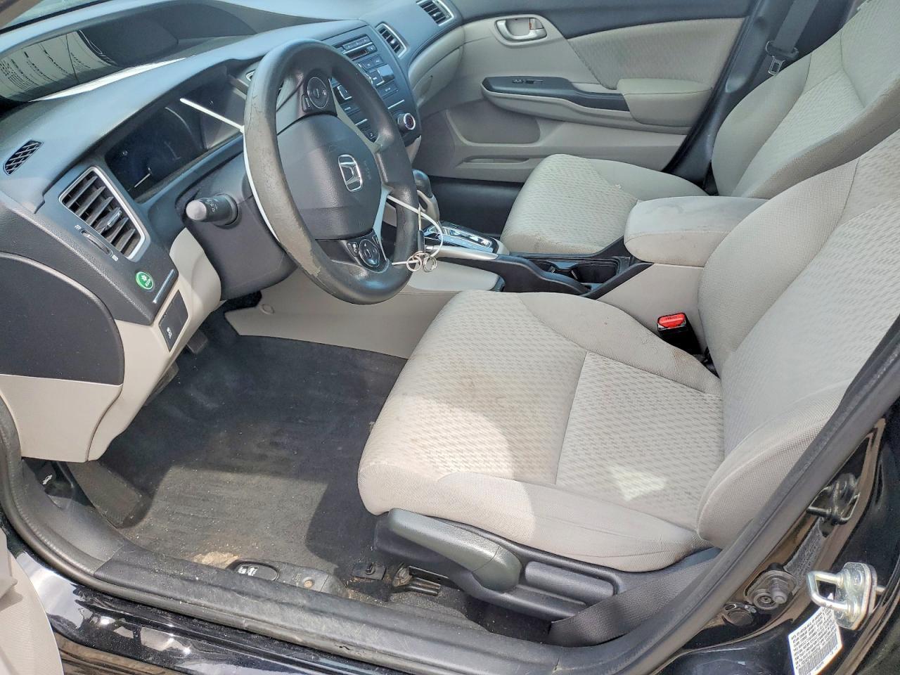 2015 Hond Civic - Image 7
