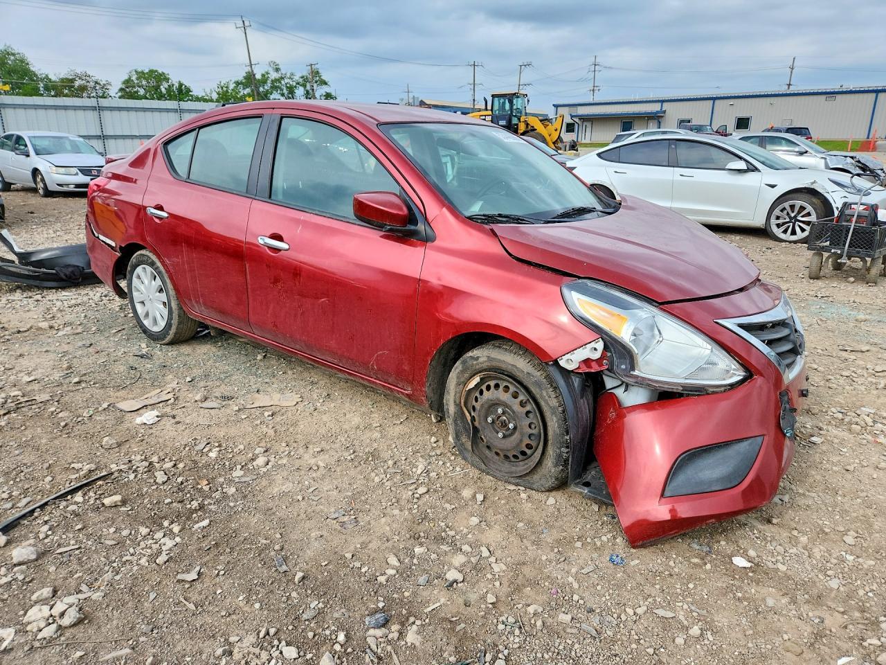 2019 Nissan Versa Sv - Фото 4