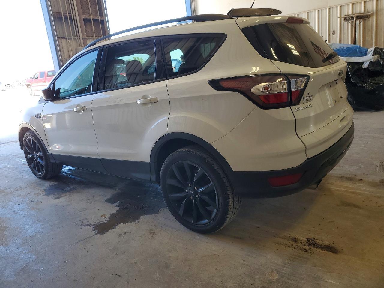 2018 Ford Escape Se - Фото 2