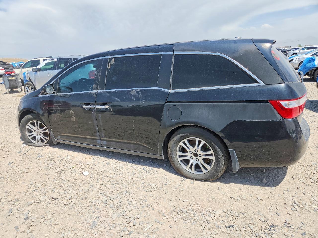 2011 Honda Odyssey Exl - Image 2