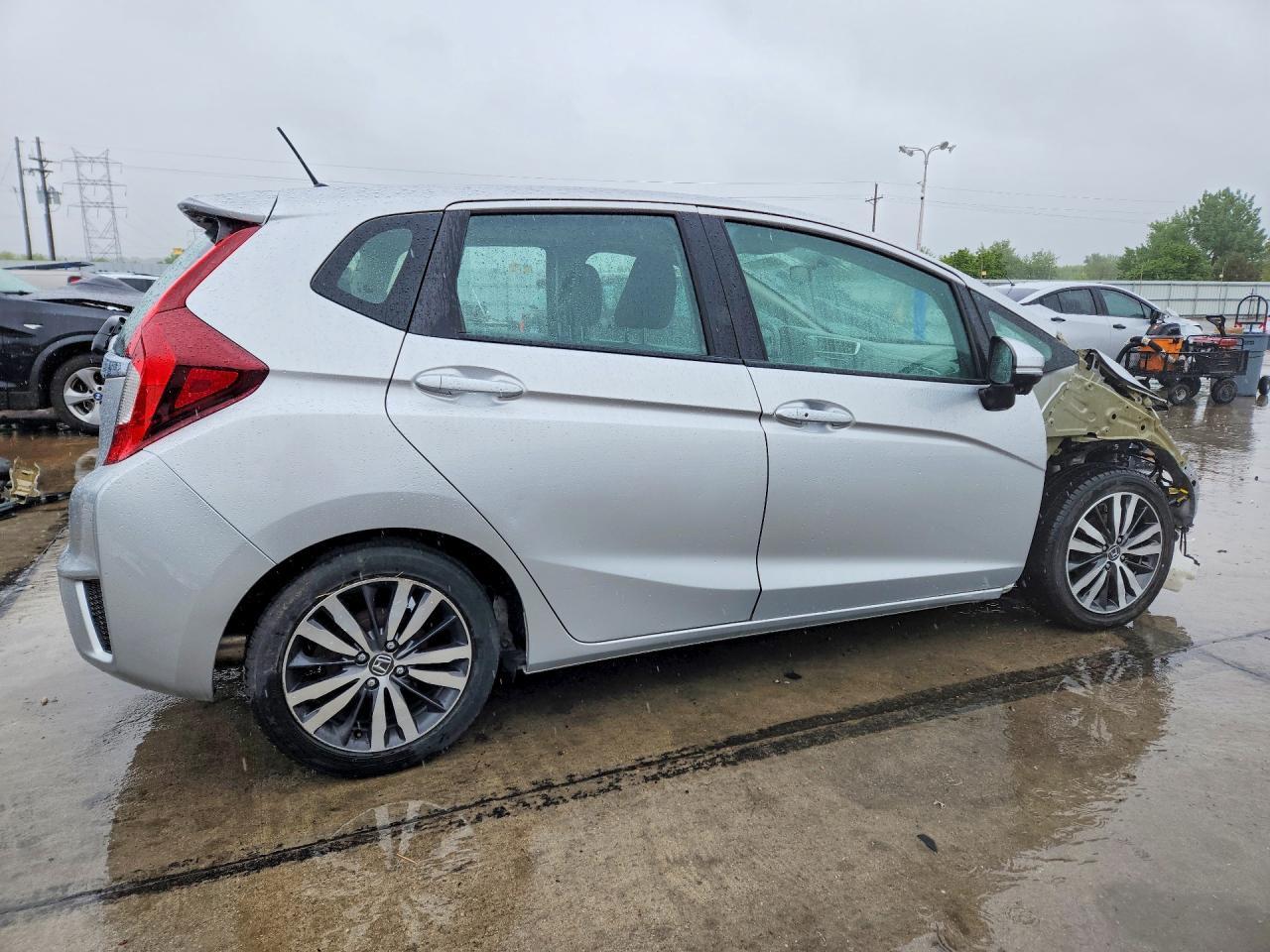 2015 Honda Fit Ex - Image 3