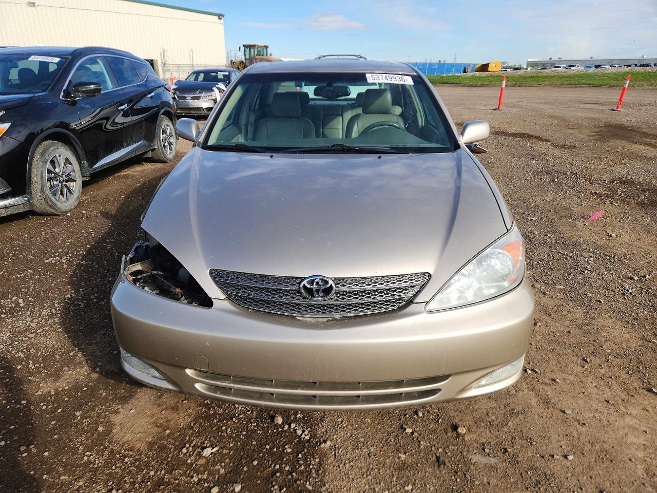 2002 Toyota Camry Le V6 - Image 5