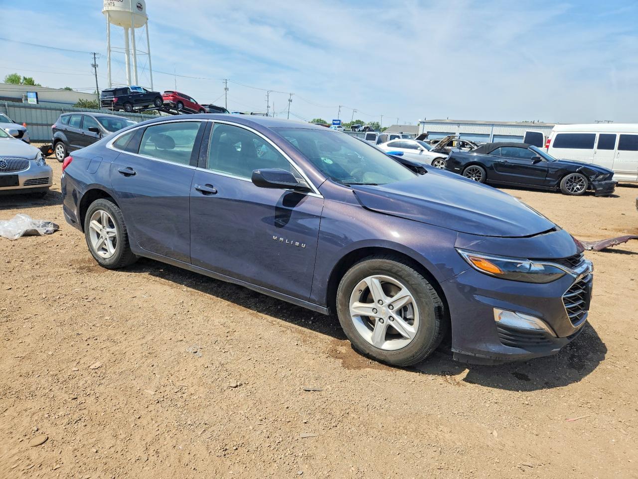 2025 Chevrolet Malibu Ls - Фото 4
