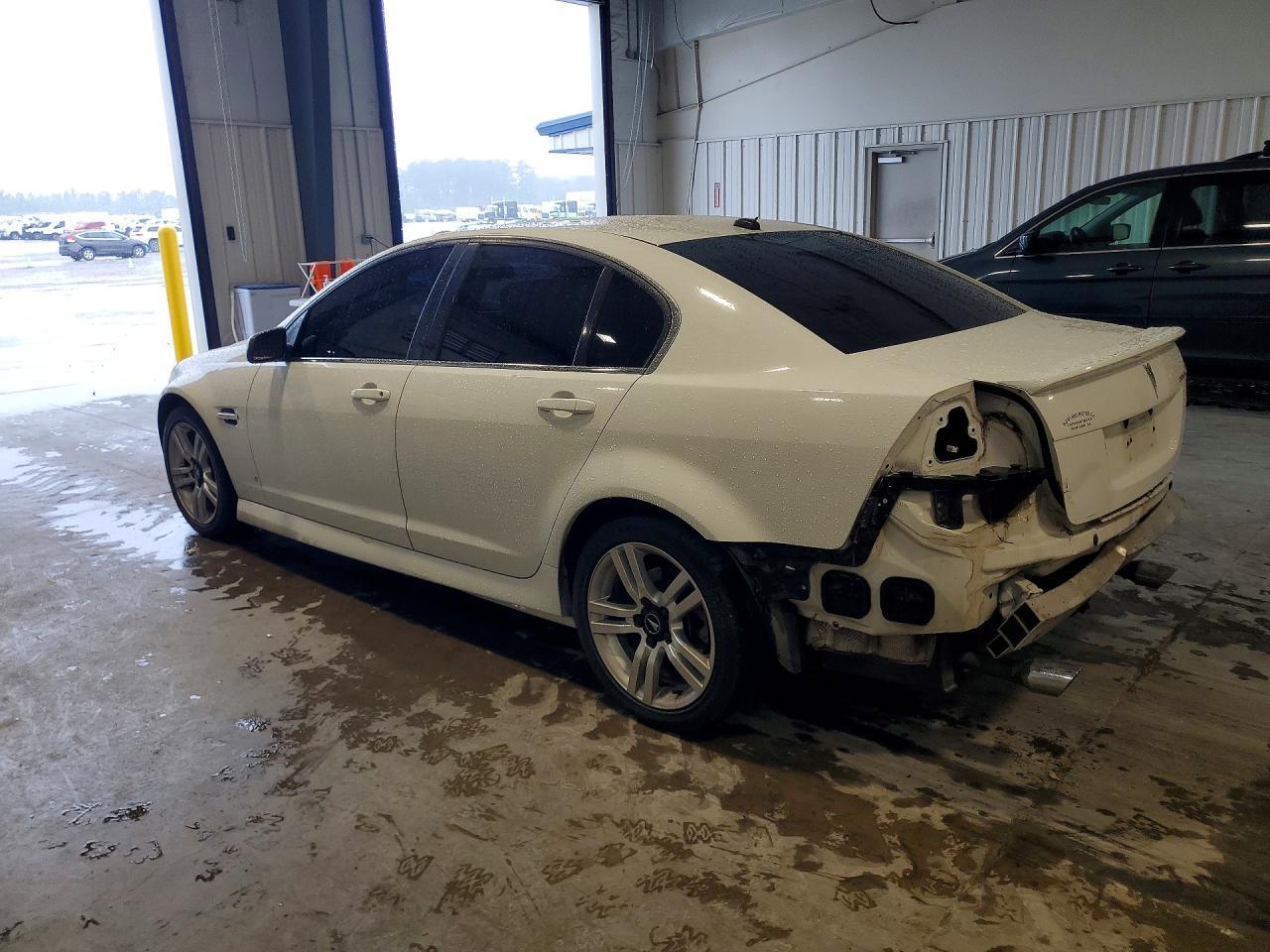 2008 Pontiac G8 - Фото 2