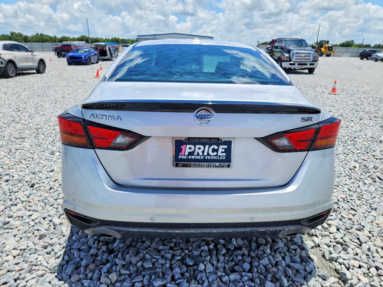 2020 Nissan Altima Sr - Image 6