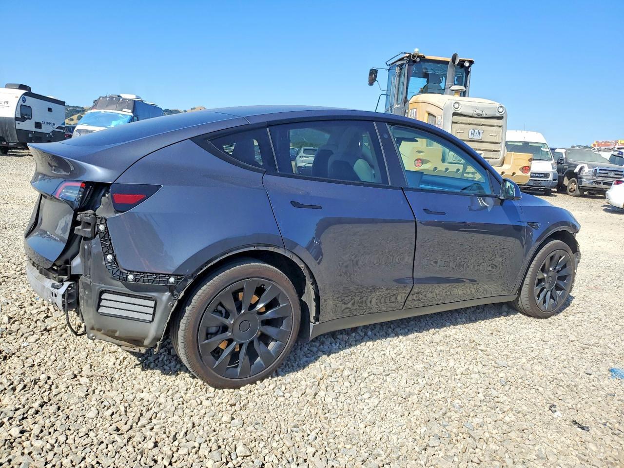 2021 Tesla Model Y - Фото 3