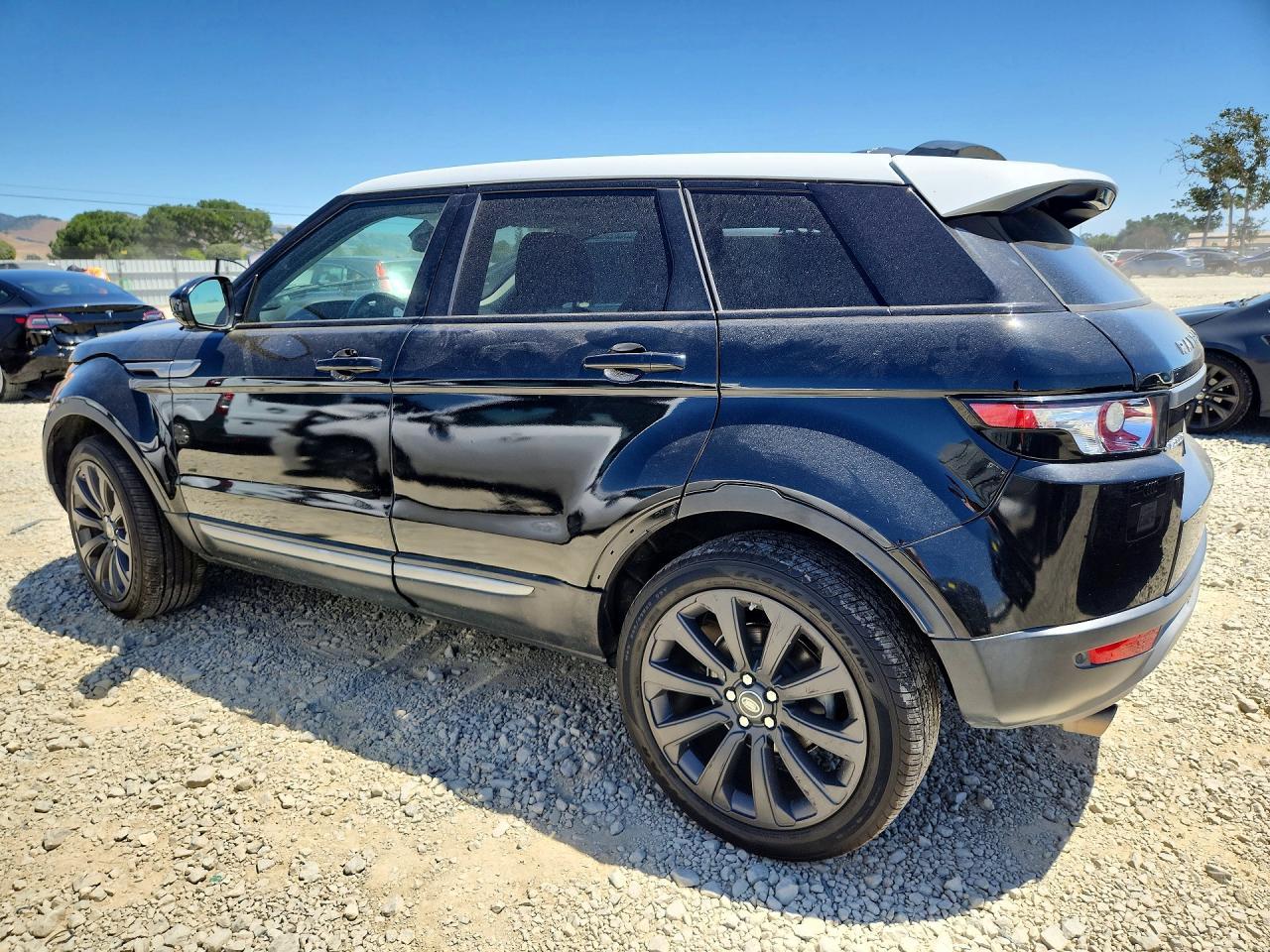 2015 Land Rover Range Rover Evoque Pure Plus - Фото 2