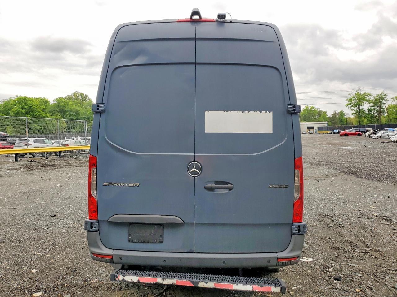 2019 Mercedes Benz Sprinter 2500/3500 Delivery Van - Фото 6