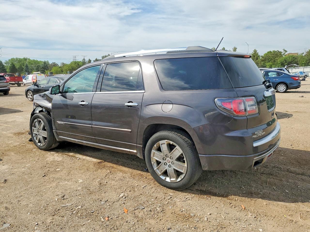 2014 GMC Acadia Denali - Фото 2