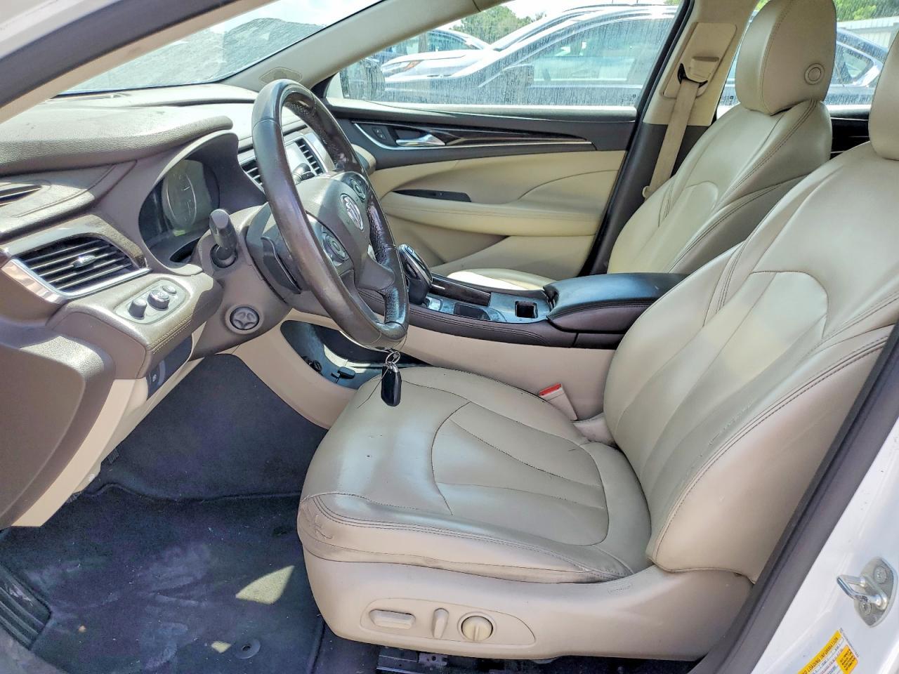 2017 Buick Lacrosse Preferred - Image 7