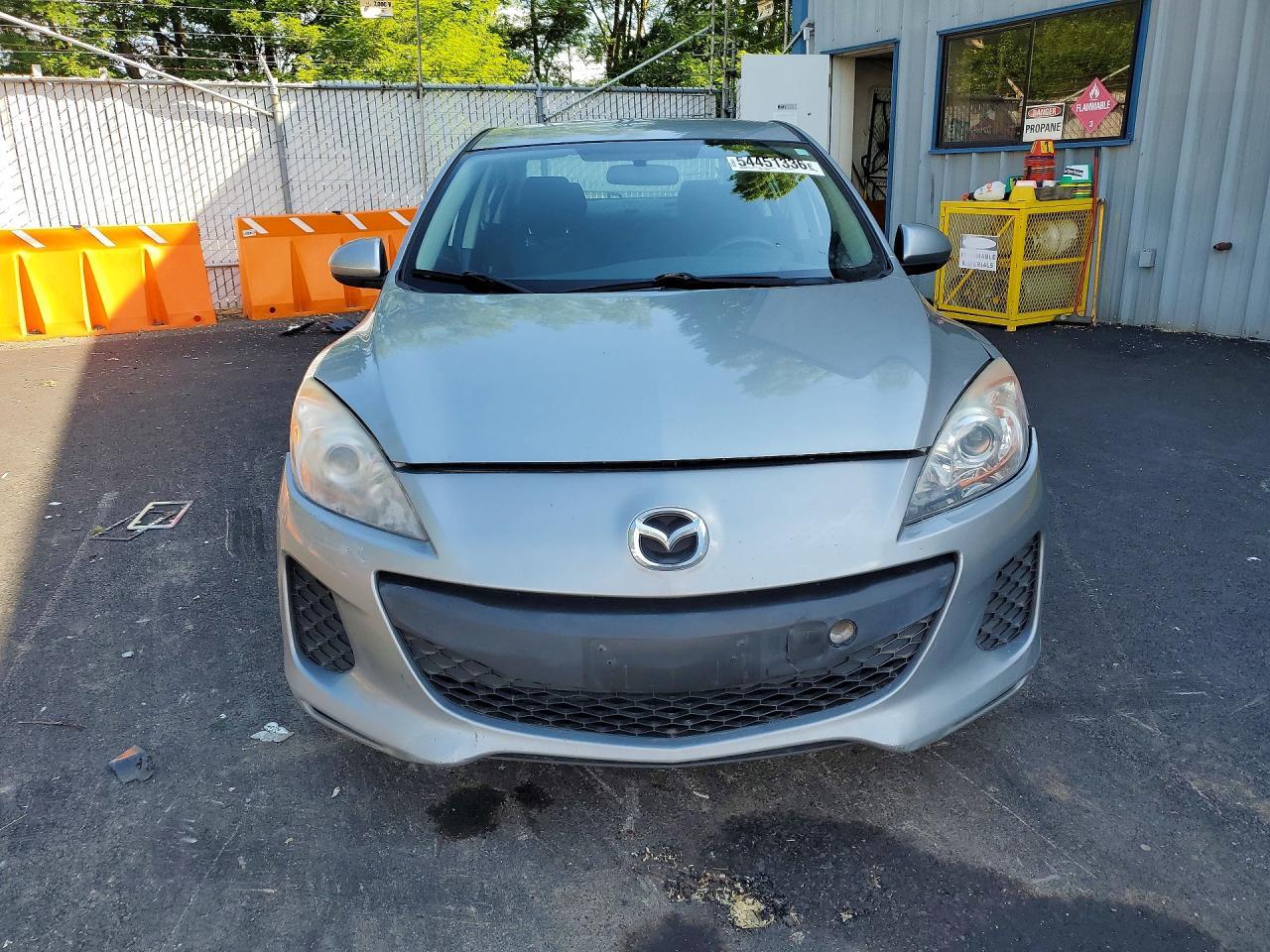 2012 Mazda 3 I - Image 5