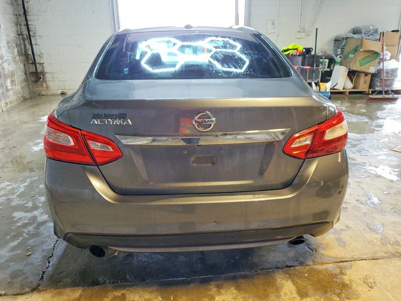 2017 Nissan Altima 2.5 Sv - Image 6