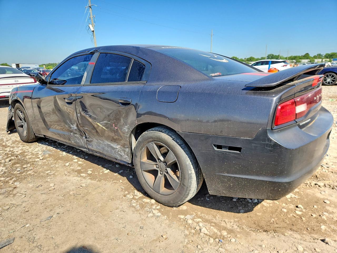 2013 Dodge Charger Se - Image 2