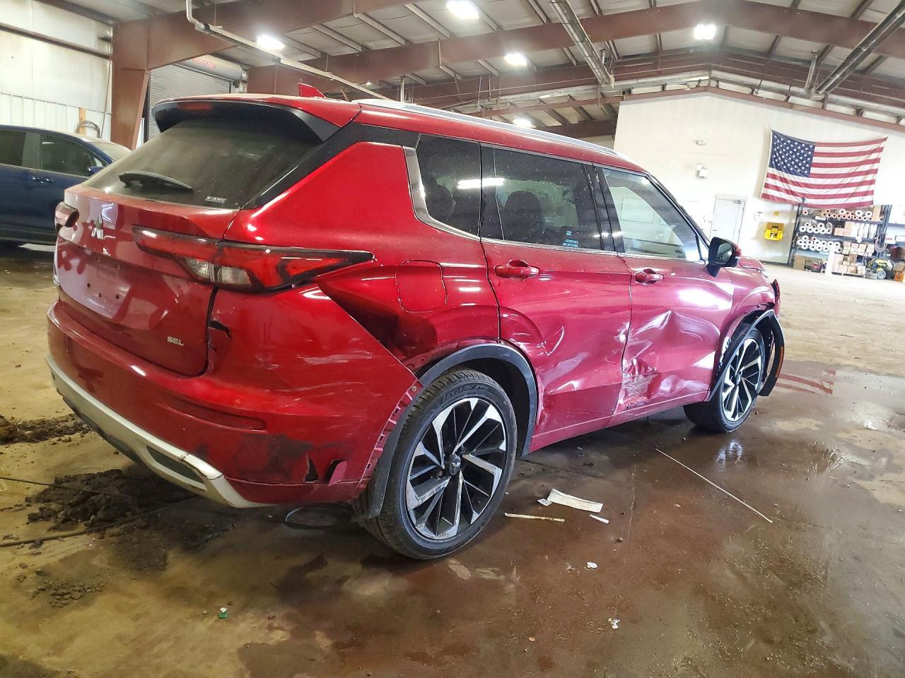 2023 Mitsubishi Outlander Sel - Image 3