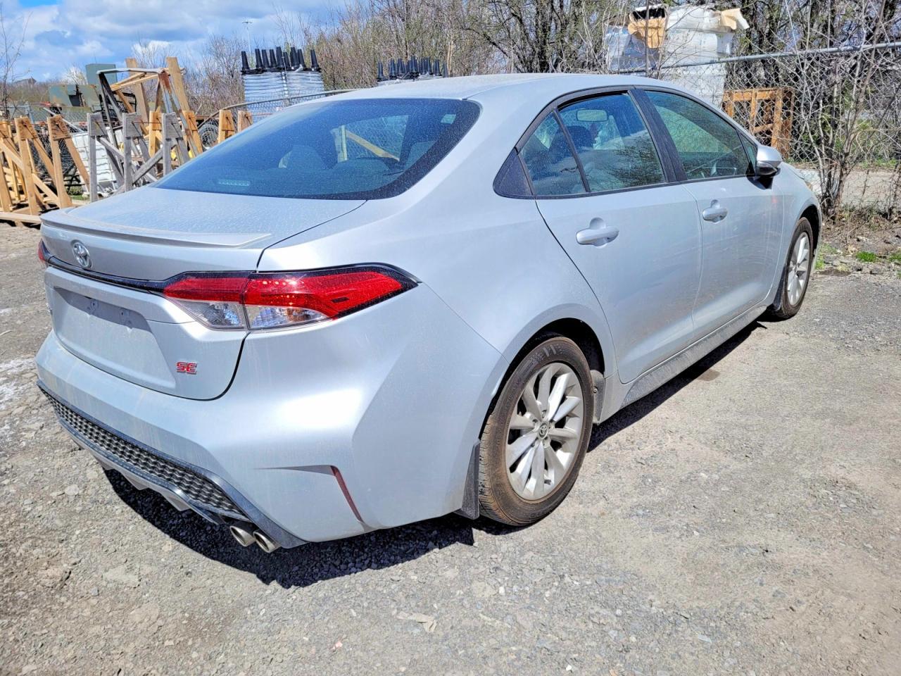 2021 Toyota Corolla Se - Image 4