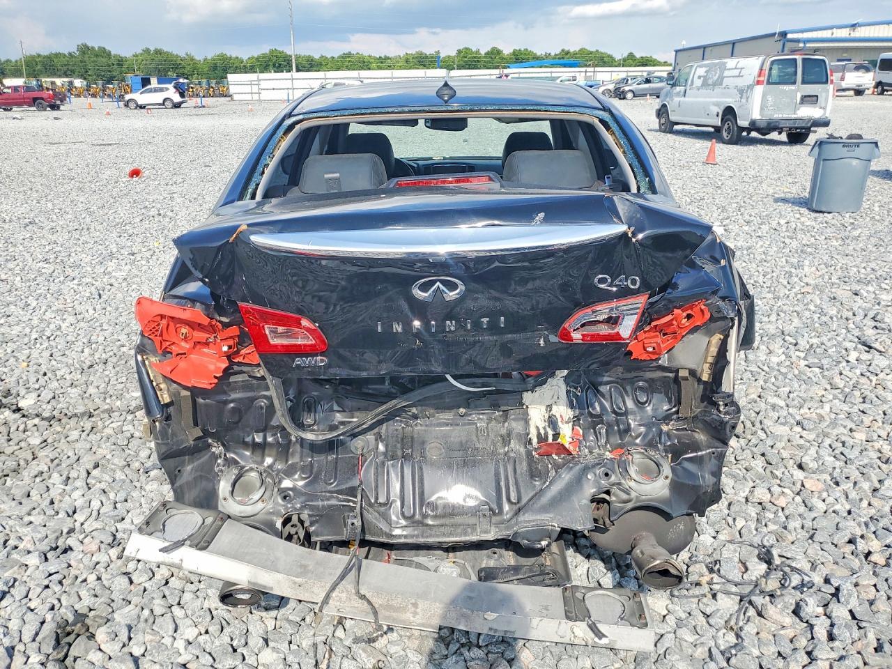 2015 Infiniti Q40 Base - Image 6