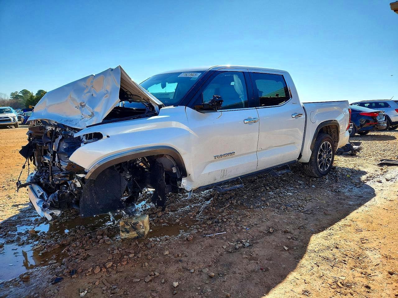 2025 Toyota Tundra 4Wd V6 Limited