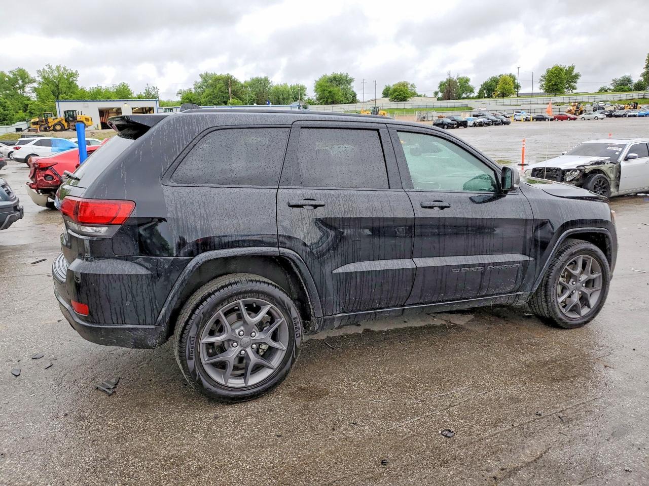 2021 Jeep Grand Cherokee Limited - Image 3