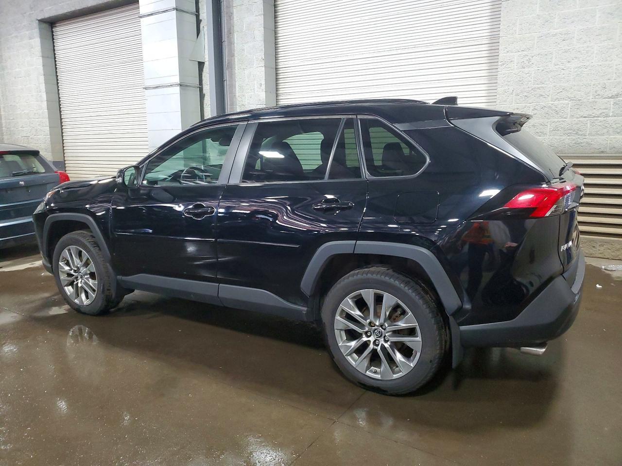 2019 Toyota Rav4 Xle Premium - Фото 2