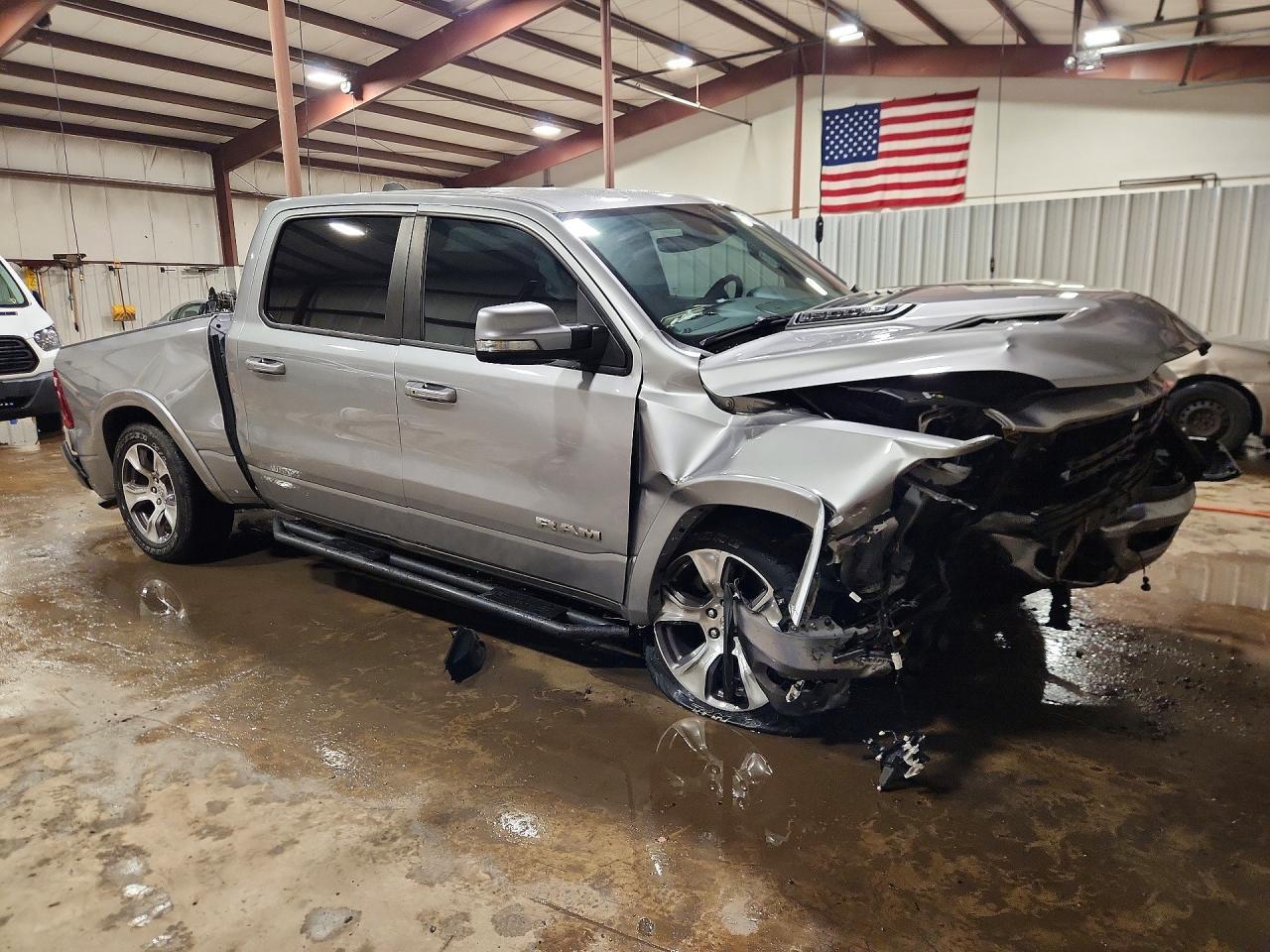 2021 Ram 1500 Laramie - Фото 4